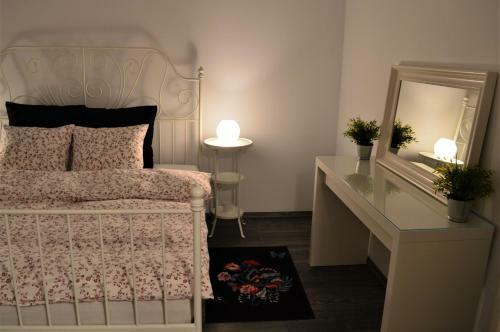 Bed Apartments - Vintage Vibes