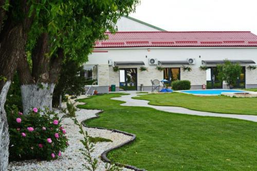Neferprod Apartments - Is - Cam 03