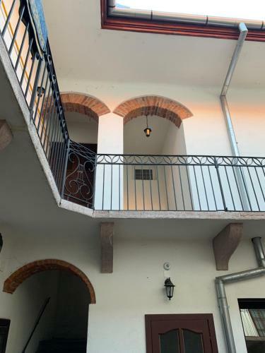 Rustic Apartment In The Historical Center