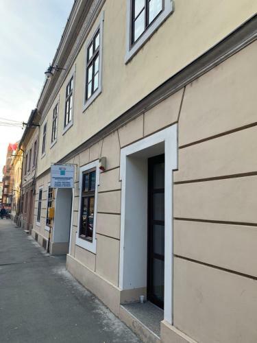 Rustic Apartment In The Historical Center
