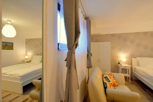 Neferprod Apartments - Is - Cam 06