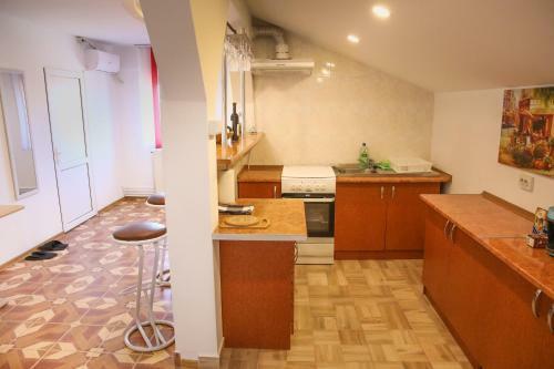 Tim Apartments