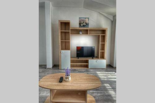 New And Modern, 2 Rooms Cozy Apartment