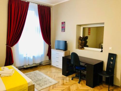 Ultra-central Apartment Just In Union Squere