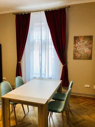 Ultra-central Apartment Just In Union Squere