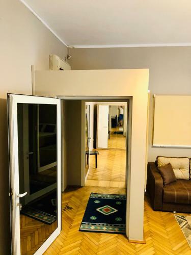 Ultra-central Apartment Just In Union Squere