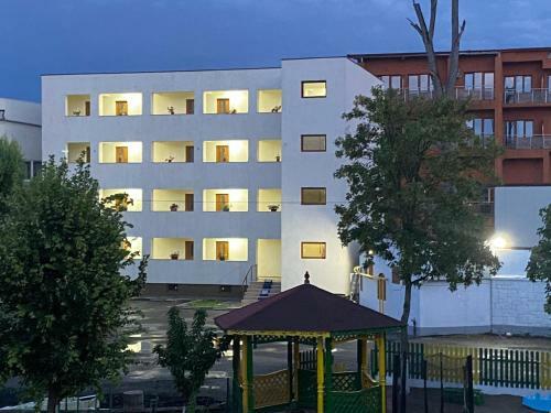Hotel Vila II Poieni?a