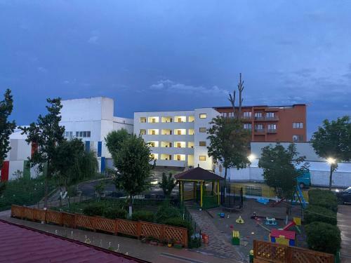 Hotel Vila II Poieni?a