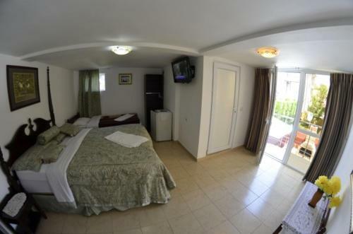 Hostal Pensiunea Albatros