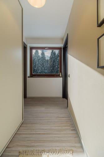 Apartamento Charming 2-bedroom, Silver Mountain, A Building