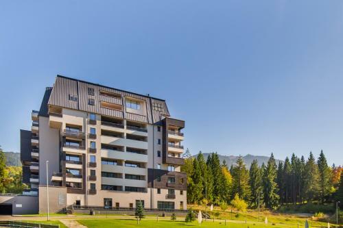 Sunny Apartment In Silver Mountain