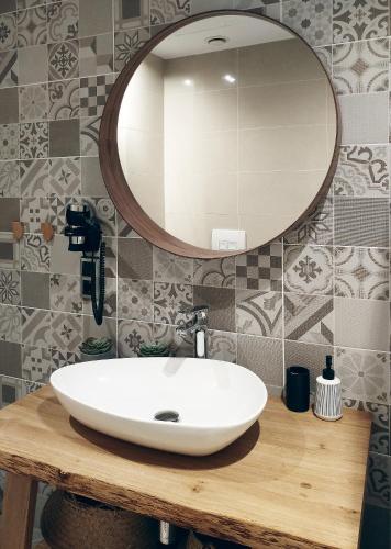 Dor Apartment