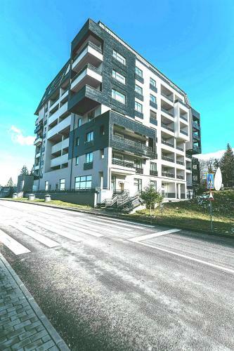 Fabulous Views Silver Mountain 3 Rooms Apartment