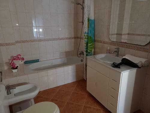 Villa Girasol With Swimming Pool And Jacuzzi