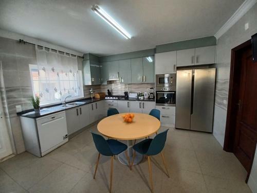 Villa Girasol With Swimming Pool And Jacuzzi