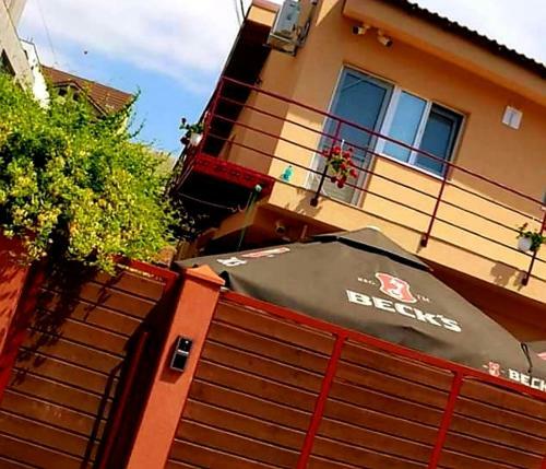 Hostal Vila Raelma