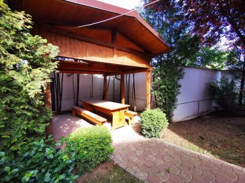 Arka Apartments