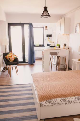 Apartamento Retro Studio By The Sea