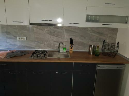 Seveneleven Apartments