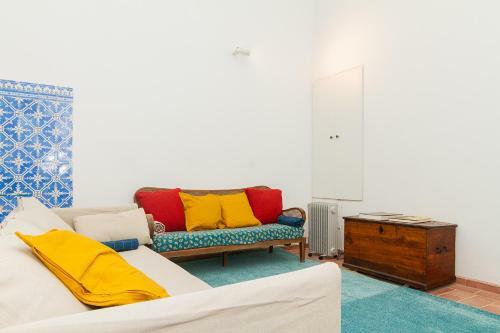 Hostal Olh�omirante Guesthouse
