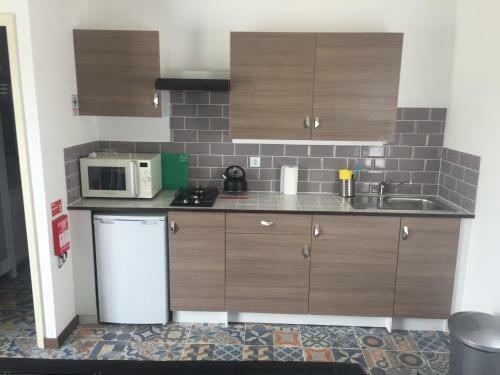 The Hamlets Apartments - The Fig Tree & The Olive Tree