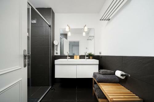 Beautiful Modern Apartment In Olh�o, Algarve