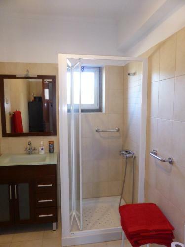 Apartamento Praia Das Avencas Apt Junto Ao Mar Com Estacionamento E AC