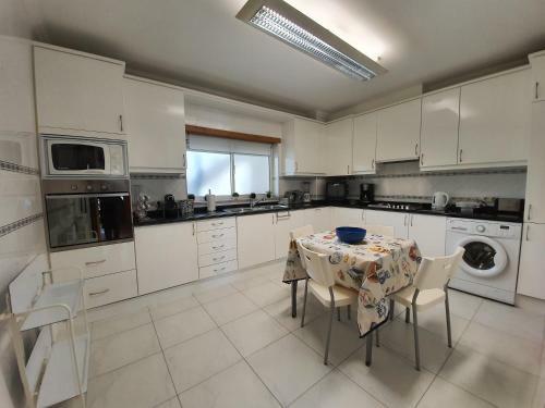Nazare Apartamento Em Frente Ao Mar