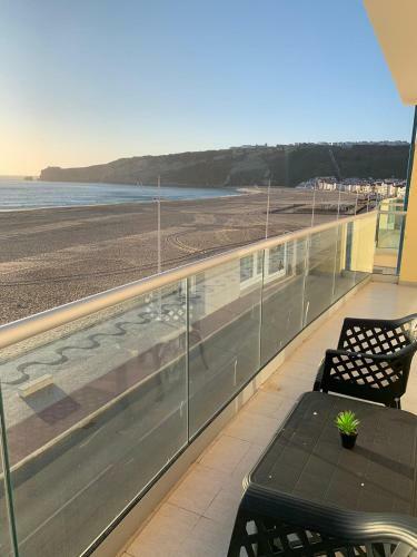 Nazare Apartamento Em Frente Ao Mar