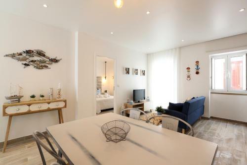 Sea & Sun Apartment II