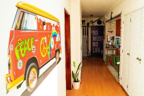 Hostal Paz & Amor Guest House - Peace & Love