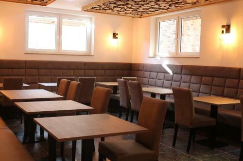 Hostal Gasthof-pension Wilder Mann
