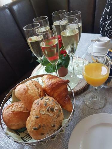 Hostal Gasthof-pension Wilder Mann