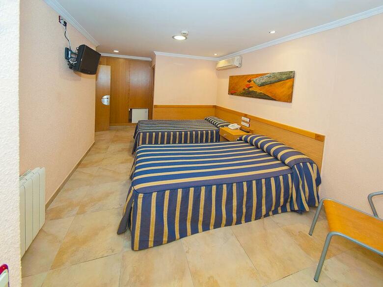 Hostal Viky