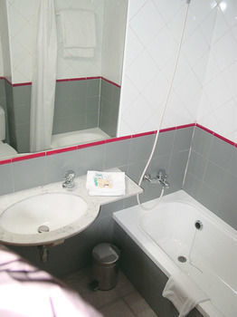 Hotel Montmel�