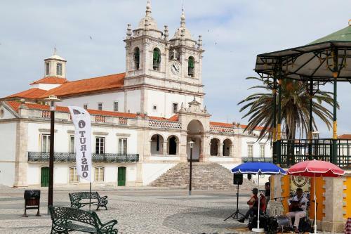 Apartamento Altido Nazare 3-br Flat With Terrace And Rooftop Pool