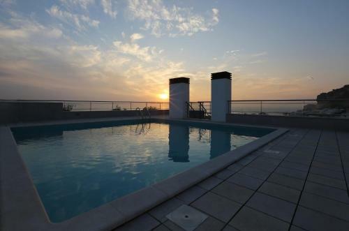 Apartamento Altido Nazare 3-br Flat With Terrace And Rooftop Pool