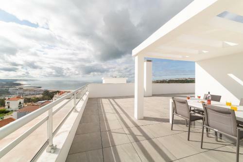 Nazar� Views - Deluxe Holiday Apartment By Sch