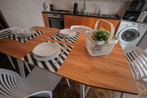 Besugo's House Rooms & Apartment