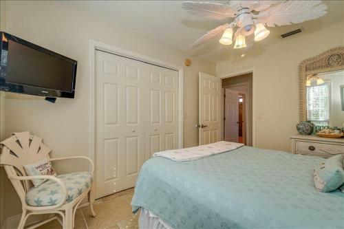 Woodwind Beach 10 Holiday Home