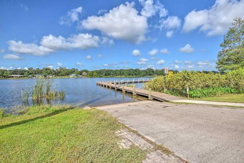 Crescent City Apartment With Easy Lake Access!