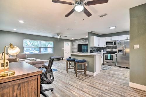 Lovely Clearwater Home With Screened Lanai!