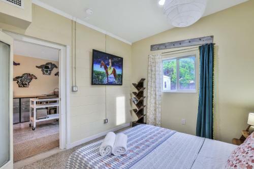 Artist's Beach Cottage