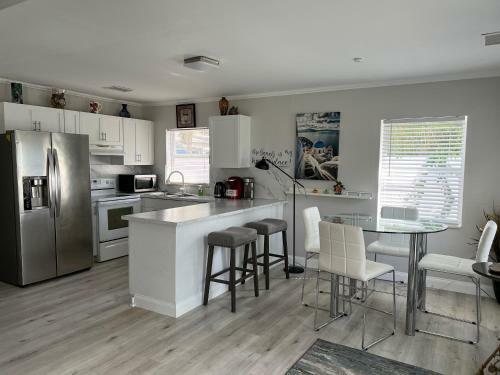 Your Beach Home In Sunny Delray, Near Atlantic Ave