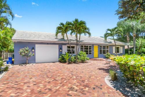 Spanish Style- Heated Saltwater Pool/grill, Min To Beach & Atlantic