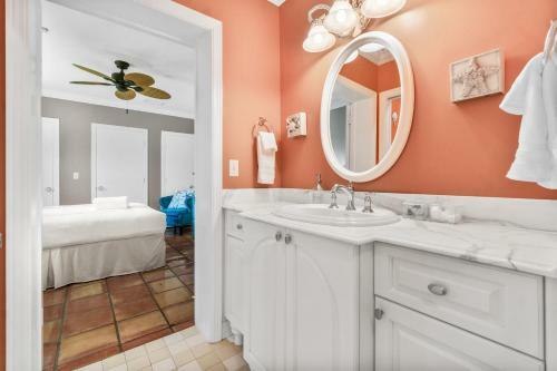Spanish Style- Heated Saltwater Pool/grill, Min To Beach & Atlantic