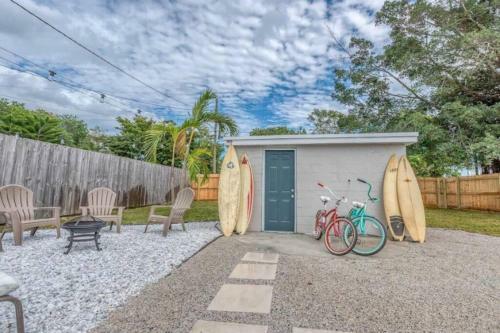 Flip Flop Inn - Off Atlantic Ave