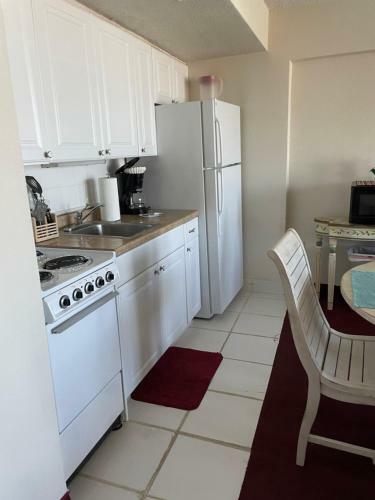 Apartamento Ocean Front Hawaiian Inn Resort