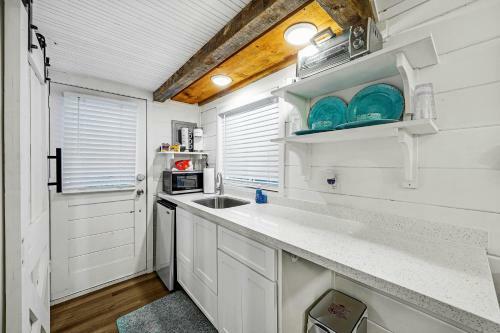 Apartamento Cute Tiny House Near Beach And Shops