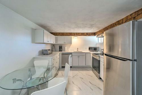 Bayfront Paradise With Pool, Lanai And Balcony!